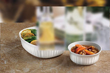 Load image into Gallery viewer, CorningWare French White Pop-Ins 16-Ounce Round Dish with Plastic Cover